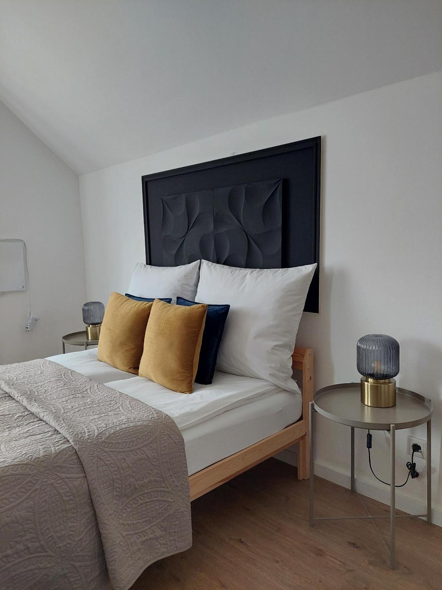 Gallery Apartment Bielefeld Bagian luar foto
